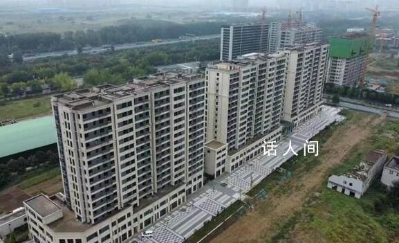 楼盘逾期交付还要求房主补差价 引发部分业主不满