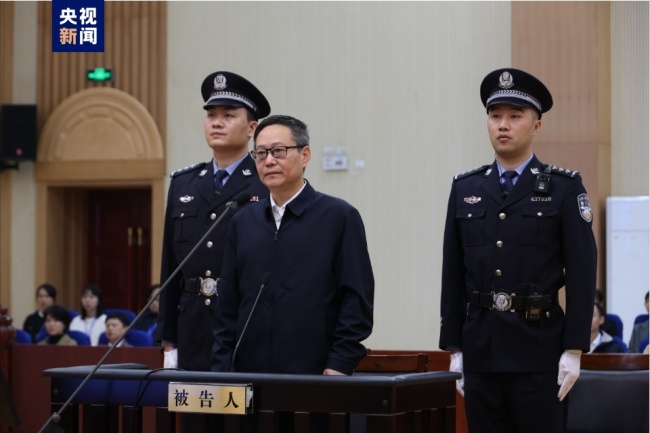招商银行原行长田惠宇被控受贿超2.1亿案开庭，其当庭表示认罪悔罪