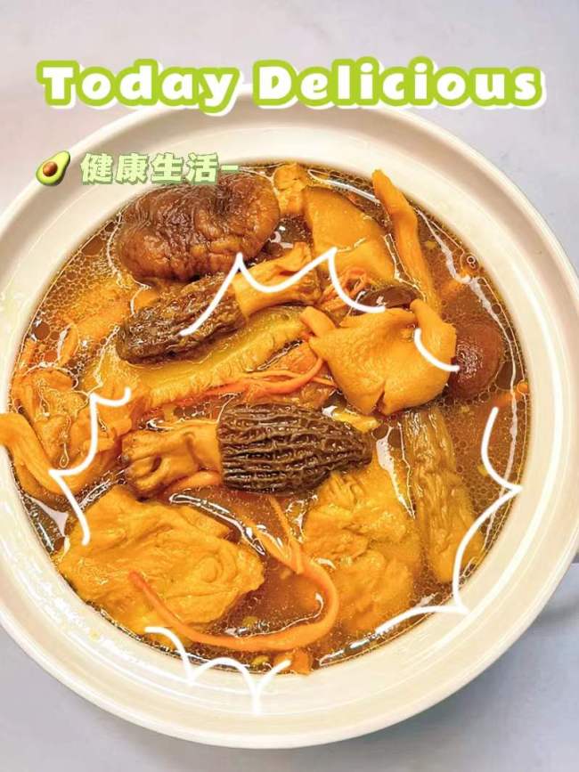 牛肝菌盖饭太下饭了，最少吃三碗！