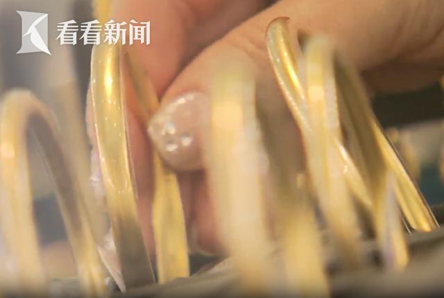 国际金价创新高 谁还在买黄金?市场会有何新变化?