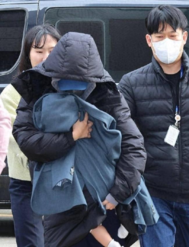 韩国勒索李善均3.5亿韩元女子正脸照曝光 已被警方拘留