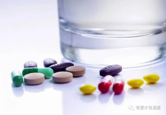 阿莫西林不是消炎药？医生提醒：真正的消炎药只有这2类！