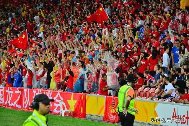 亚洲杯第6日，国足再平命悬一线，请再拼一拼
