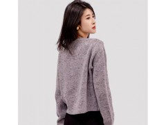 温碧霞自创IRENENA服饰品牌小香风圆领开衫雪花纹长袖毛衣图2