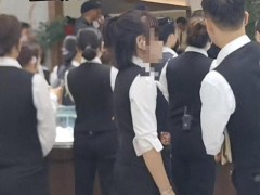 总算找到文旅局回应游客被困购物店 正调查将严处