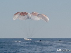 [流言板]女宇航员滞留太空期间发生了什么 9个月的煎熬旅程