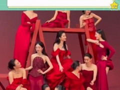 刘亦菲迪丽热巴同框相视一笑！！（图）