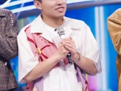 李诞称徐志胜家沙发不敢坐“太埋汰”！！（图）