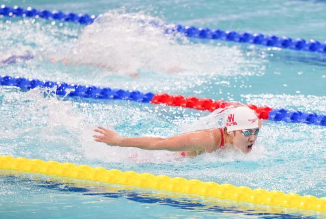 陈露颖夺全运会女子200米蝶泳金牌