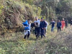 [快讯]上山放牧失踪3日的重庆女童找到了 51小时生死营救