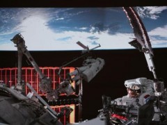 [快讯]神21乘组完成第一次出舱 最年轻航天员亮相