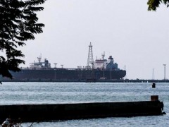 [快讯]美军首次轰炸委内瑞拉码头意味什么 打击毒品走私新阶段