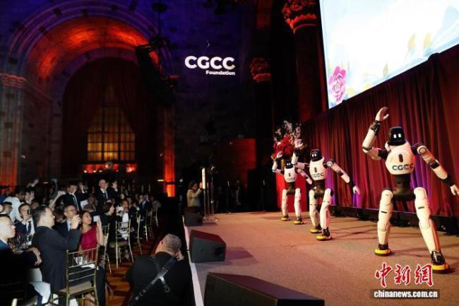 美国中国总商会举行马年颁奖晚宴