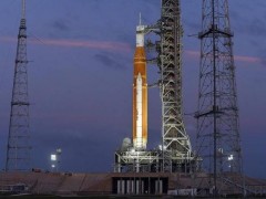 [快讯]宇航员在太空如何如厕 深空任务中的小巧紧凑设计