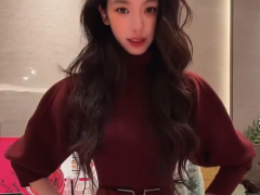 易梦玲直播时自曝腰围53cm[快讯]