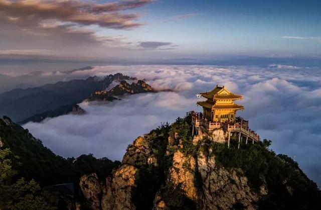 景区月薪6万包吃住招
