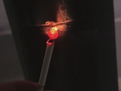 [快讯]杭州一处路灯零件变得通红，网友用它点燃香烟，当地：系线路老化引发短路，已处理并将加强巡查