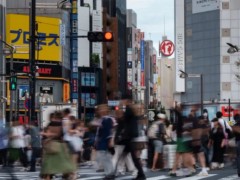 【快讯】日本23岁打工人回应取消吃饭现象 经济疲弱下的无奈选择