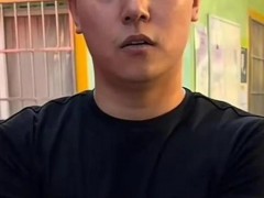 【快讯】王晨正辟谣变形记节目组藏土豆 澄清事实真相